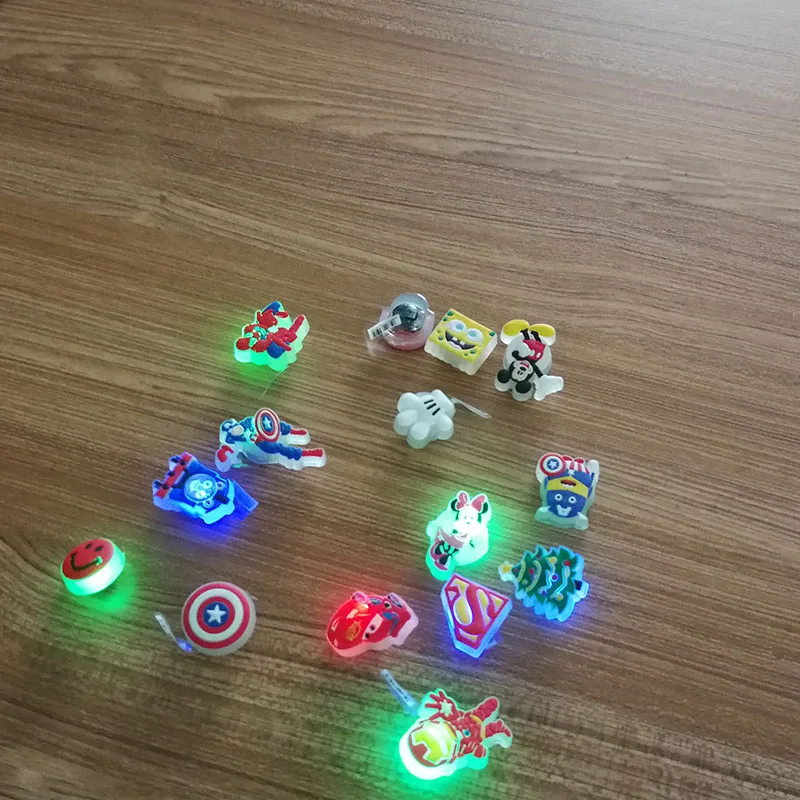 New 4pcs LED Shoe Charms Emoji Ladybug Doraemon Lighted Shoe Buckles Cool Accessories Fit Bracelets Shoes Croc JIBZ Kids Gift