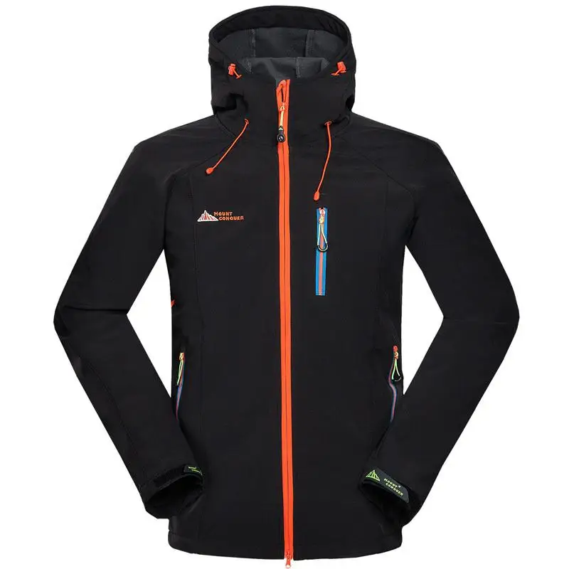 

Wholesale- 2017 New Men Outdoors Breathable Waterproof Hooded Softshell Jacket Sportwear Hiking Camping Windproof Anti-Abrasion