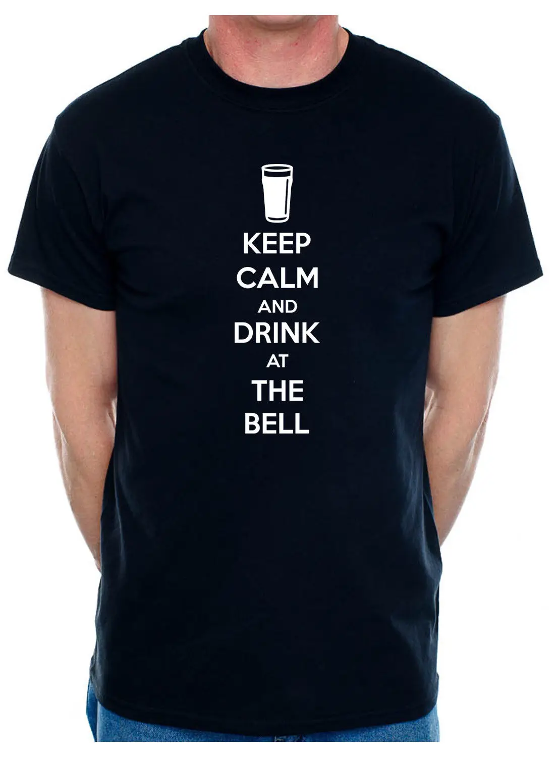 Новинка 2019 индивидуальное взрослая Футболка Keep Calm Drink At The Bell Pub Club любое имя здесь