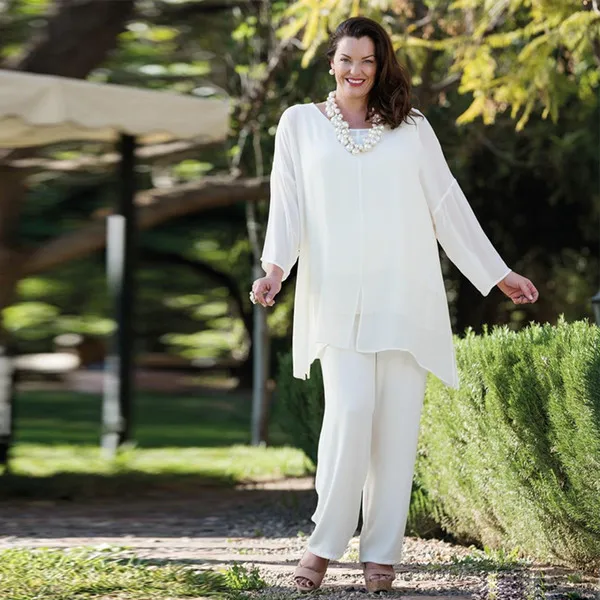 New White Chiffon Mother Of The Bride Pant Suits With Long Sleeves Wedding Guest Dress Plus Size Cheap Mothers Of The Groom Dresses