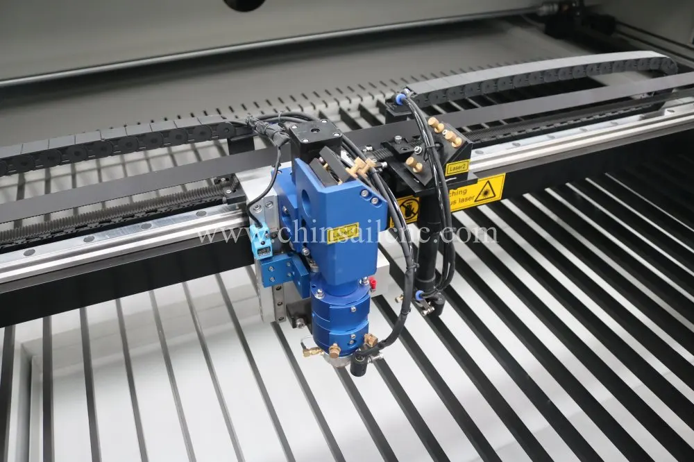 Быстрая скорость 2 мм Нержавеющая сталь Лазерная Резка cnc 1290 1390 1490 1610|Фрезы по
