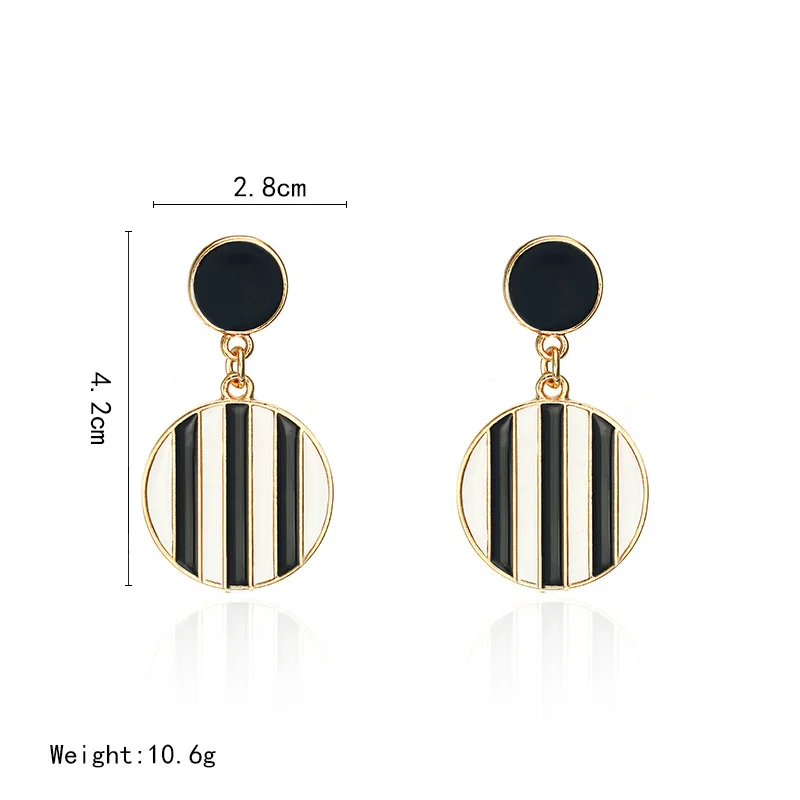 dangle earrings