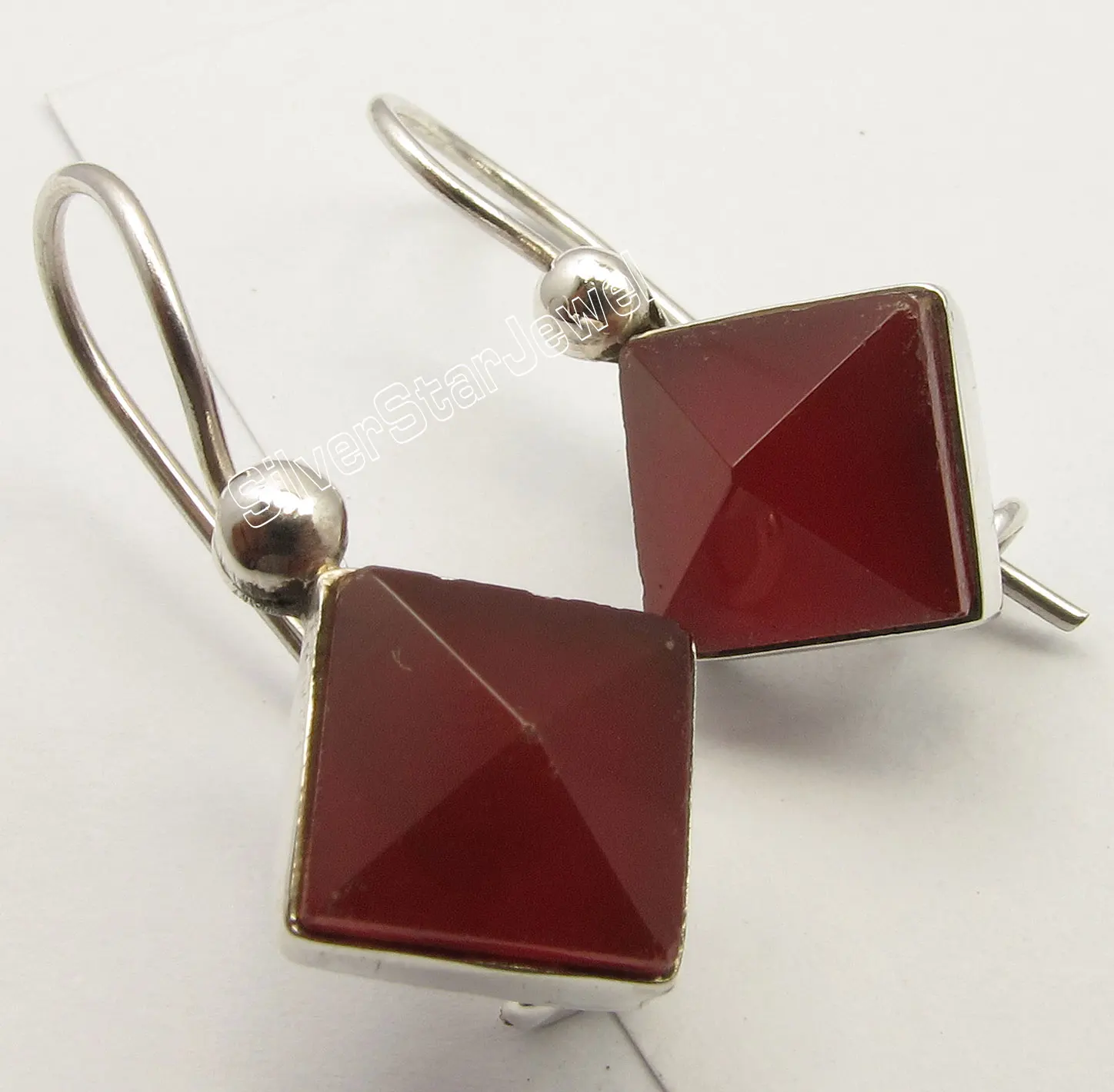 Chanti International PURE Beautiful RED CARNELIAN SQUARE великолепные серьги Пирамида 2 4 см|gorgeous earrings|earrings