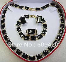 

Free Shipping Wholesale>>>Faddish Black jade Necklace~Earring~Ring~Bracelet Set