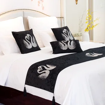 

Fashion High Quality Velvet Bed Flag Swan Hot Drilling Hotel Cupboard Table Runner Decor for Home Parlor Placemat Pillowcase