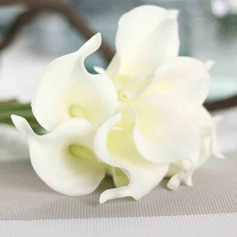 2 шт./лот, настоящие Искусственные цветы на ощупь, свадебные декоративные цветы, Калла, лилия, искусственные цветы, свадебные декоративные аксессуары для вечеринок - Цвет: Pure White