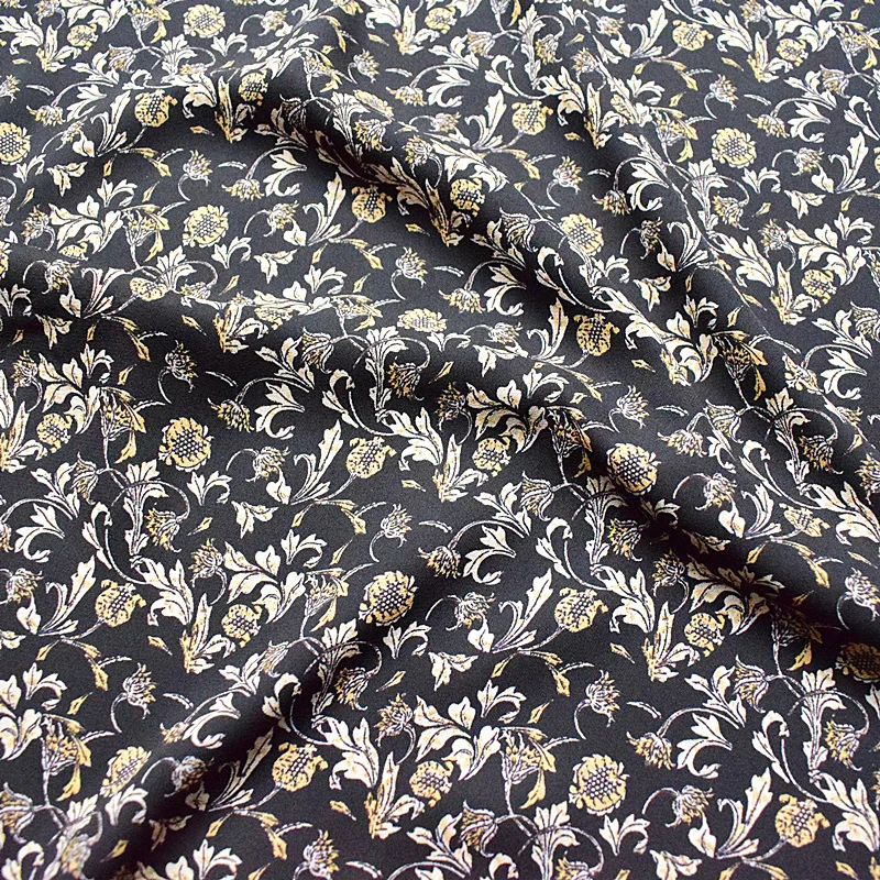 

2019 new thickened ramie chiffon fabric summer printed fabric black background imperial flower does not appear high-grade