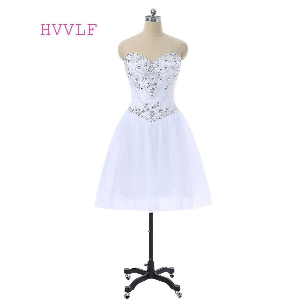 

White Elegant 2019 Homecoming Dresses A-line Sweetheart Short Mini Tulle Beaded Crystals Backless Cocktail Dresses