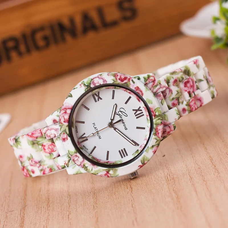 

New Fashion Watch Luxury Flowers Printed Geneva Watch Women Casual Quartz Watch Elegant Popular Ladies Dress Wristwatch Relojes