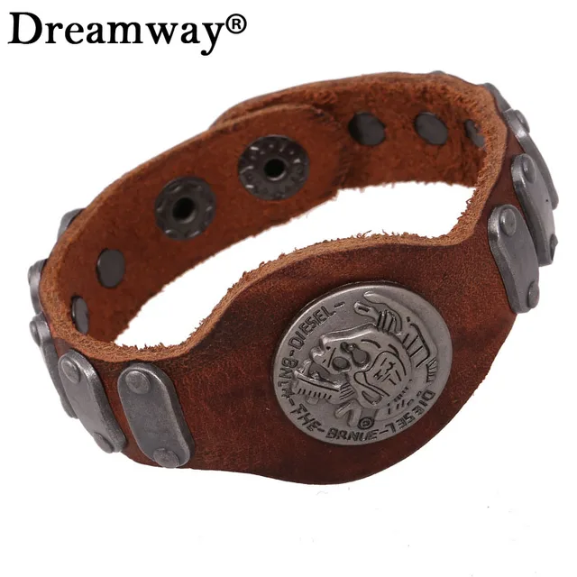 New Design Handmade Leather Bracelet Male Hape Of Watch Skull New Design Handmade Leather Bracelet Male Hape Of Watch Skull Braclet Bangle Punk Rivet Charm