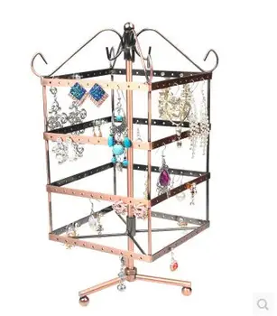 

The jewelry rotates the cashier to display the prop holder