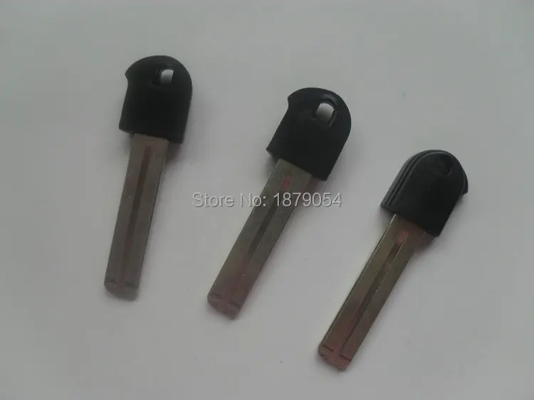 Emergency Spare Blade for Crown Smart Key Card (1).JPG