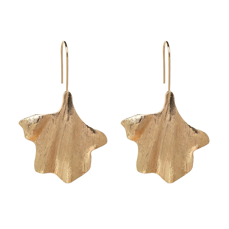 

New Design Vintage Style Simple Ginkgo Leaf Ear Hook Charm Earrings Personality Metal Brinco Female Jewelry for Women Girl