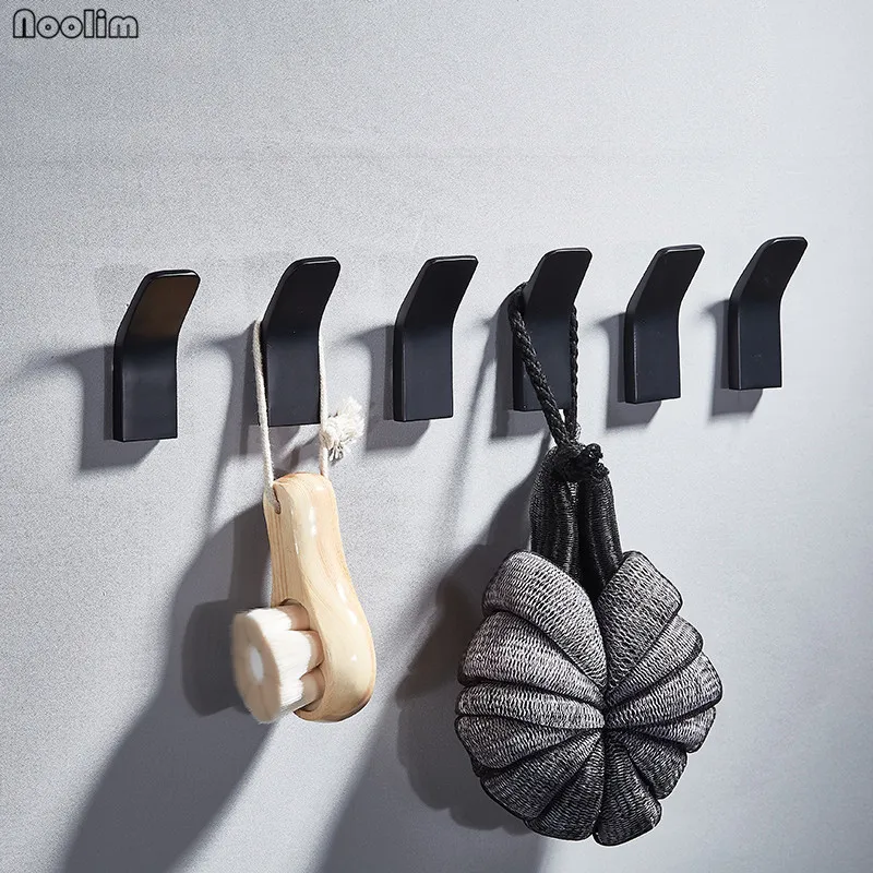 

Simple Black Hooks Bathroom Hooks for Towels Bag Hat Wall Mounted Decorative Clothes Coat Hook Wall Hanger Bathroom Organizer