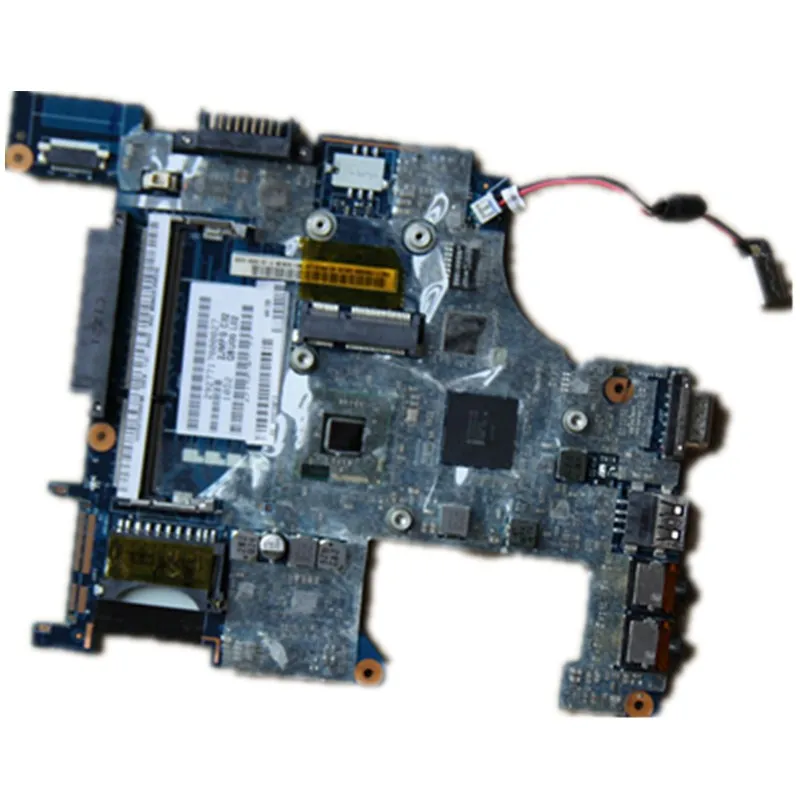 Материнская плата ноутбука Toshiba NB520 K000129210 с процессором N2800 протестировала работу