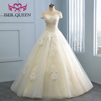 

Pears and Beading Delicate Embroidery Lace Princess Wedding Dress Cap Sleeves Champagne Color European Stylish WX0106