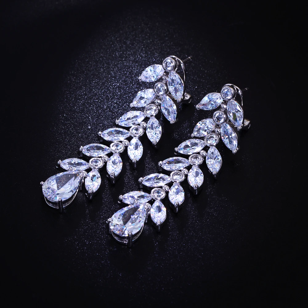 Long leaf earrings (8)
