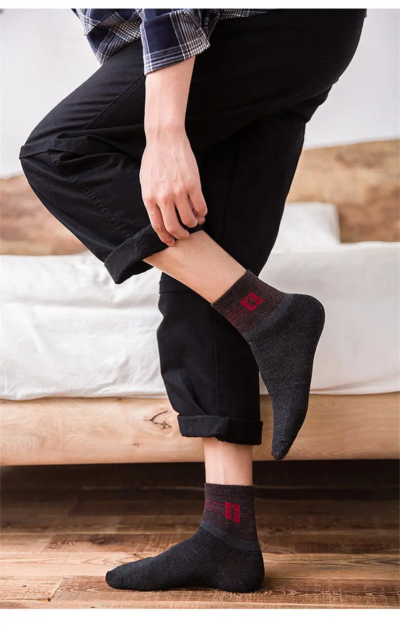 5Color Men Socks Casual Striped Solid Crew Socks Men Quality Wool Cotton Calcetines Largos Hombre Breathable Male Sock Business 04
