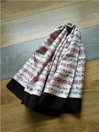 Новое поступление Модный классический цветочный узор шелковый шарф 90*90 см квадратная шаль саржевая обертка для женщин - Цвет: as picture