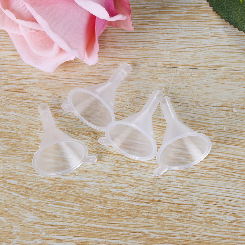 

Mini Transparent Plastic Funnel Hopper Gadgets Perfume Emulsion Packing Auxiliary Tool Kitchen Cooking Accessories
