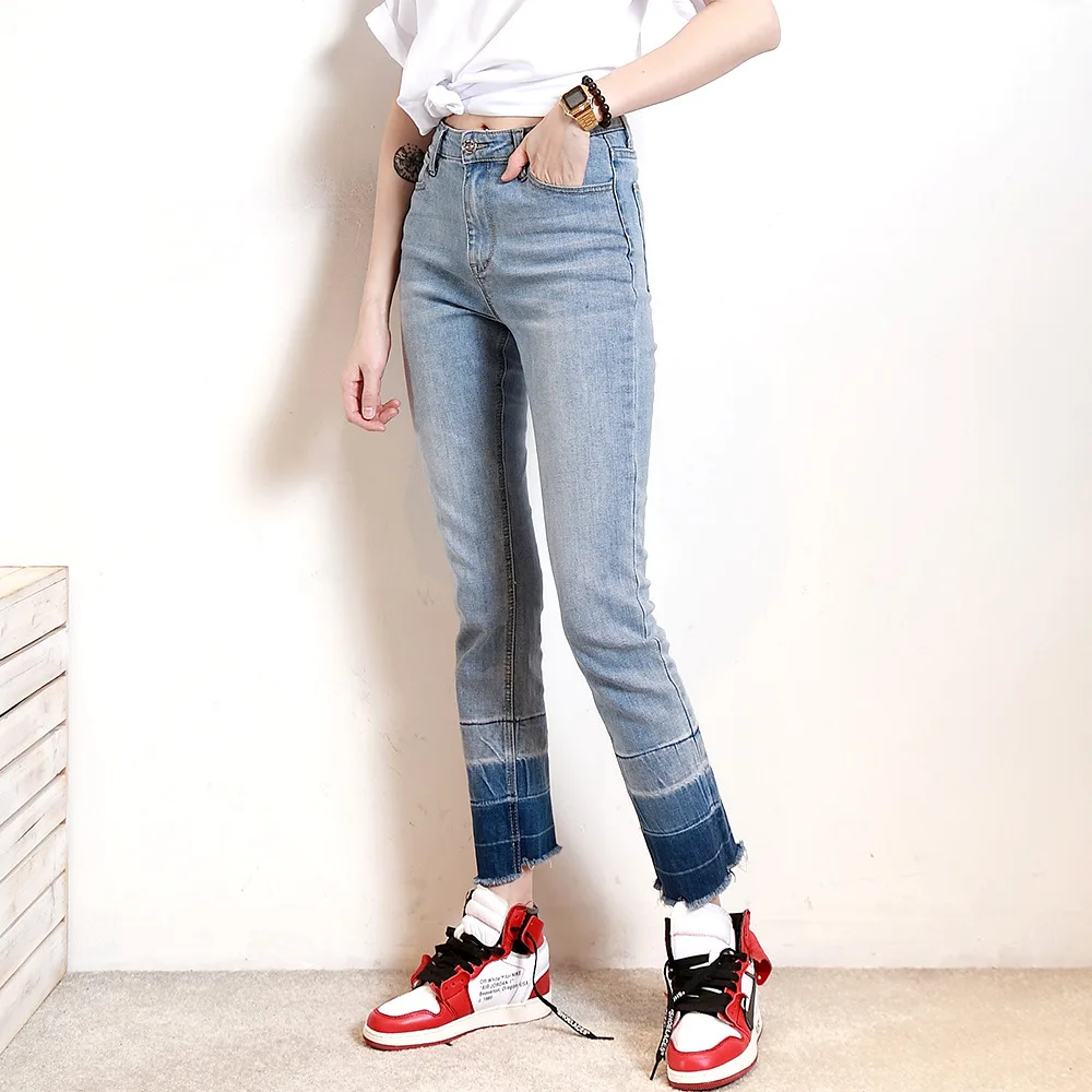 

Women Wear 2019 New Water Color Body Straight Tube Light Blue Jeans Fashion Manual Wear Whitening Gripping Flapping Covering