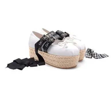Carpaton/Модная женская обувь на плоской платформе; балетки на плоской подошве с круглым носком и плетеной шнуровкой; повседневная обувь с пряжкой и ремешком для девочек; Цвет Черный - Цвет: white leather