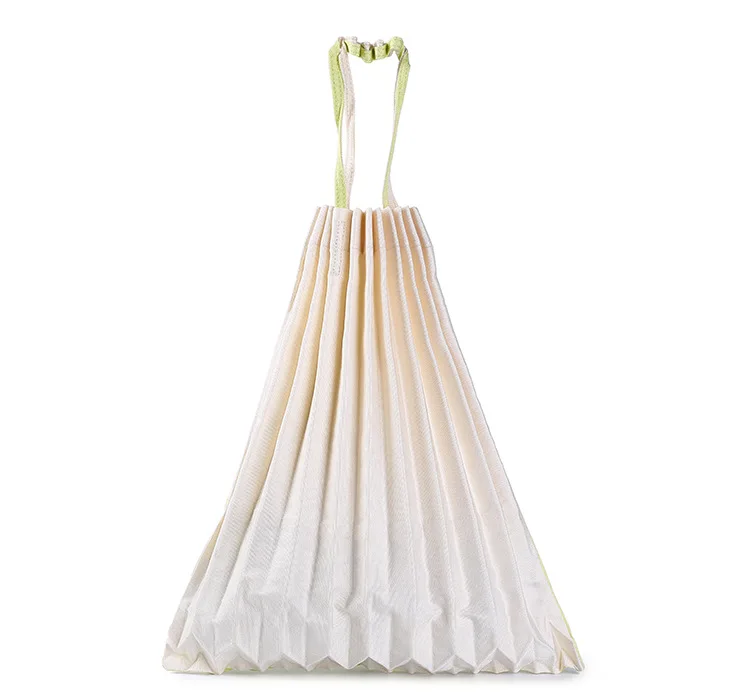 9118032773_137473026