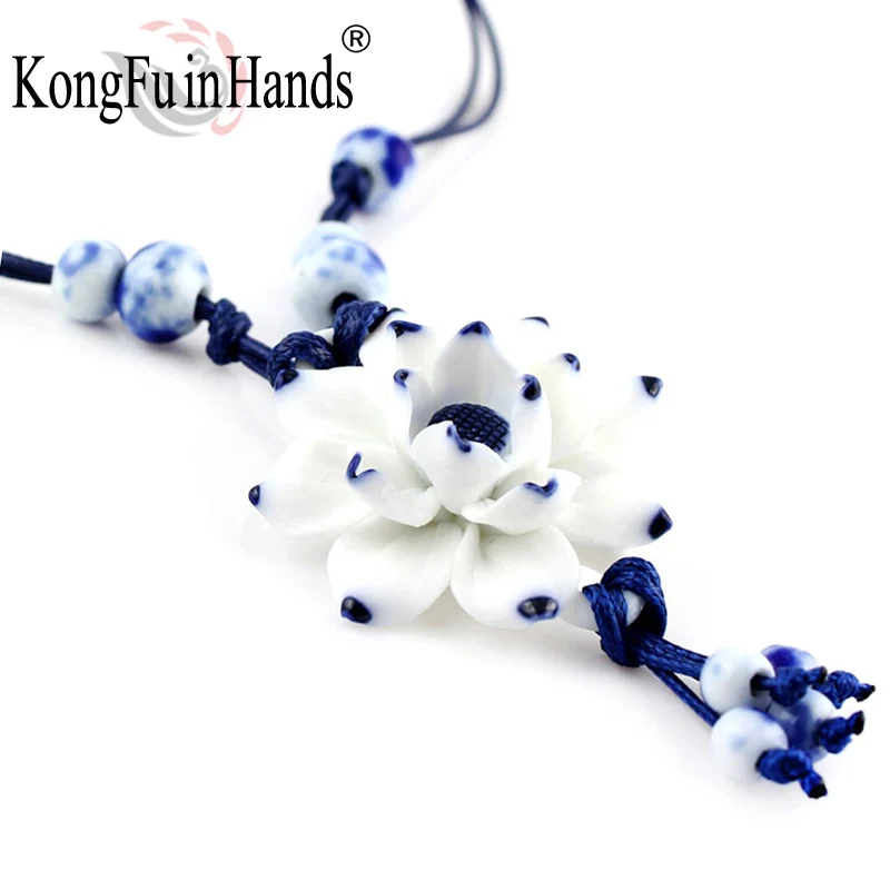 Ручная работа винтажная подвеска ввиде цветка лотоса ожерелье свитер цепь синий и белый керамический аксессуар китайский стиль сувенир ручной работы