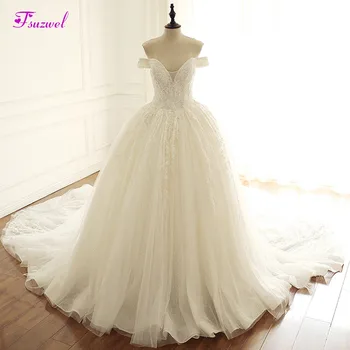 

Fsuzwel Luxury Beaded Boat Neck Lace Up A-Line Wedding Dresses 2019 Chapel Train Appliques Princess Bride Gown Vestido de Noiva