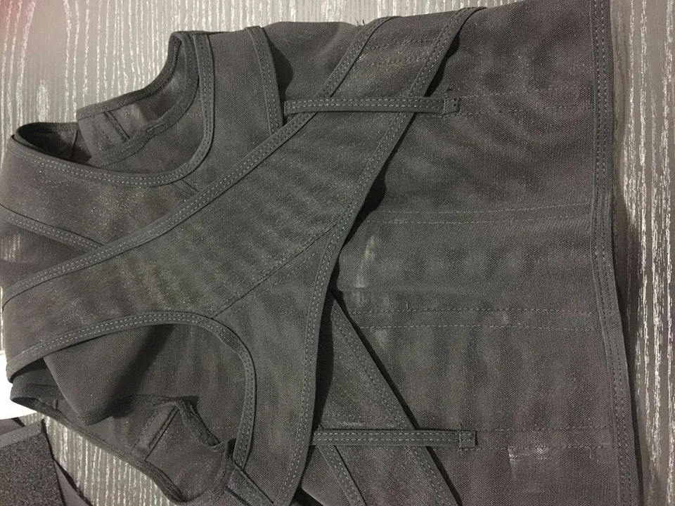 4287850565_1552613700