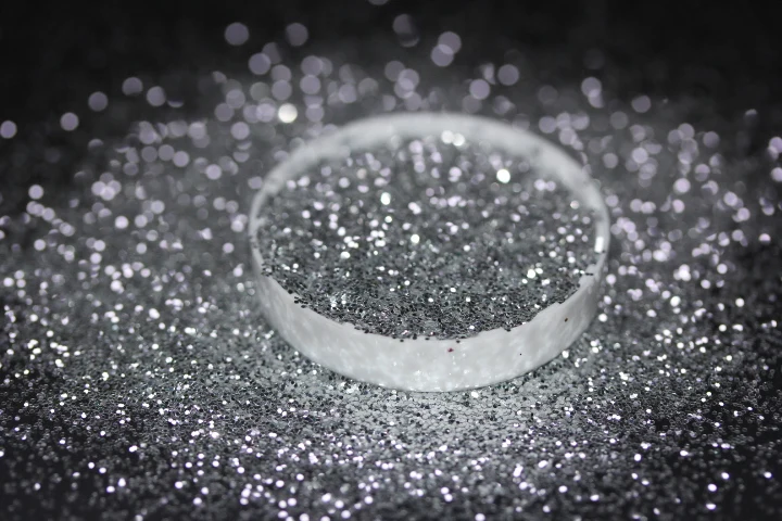 015 ( 0.5 mm ) Solvent Resistant Cosmetic Grade Glitter Dust Hex 10g