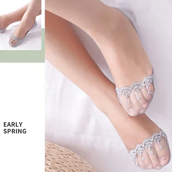 

1 Pair Women Summer Slippers Sock Cotton Lace Hollow Out Thin Short Solid Color Women Invisable Socks Boat Socks