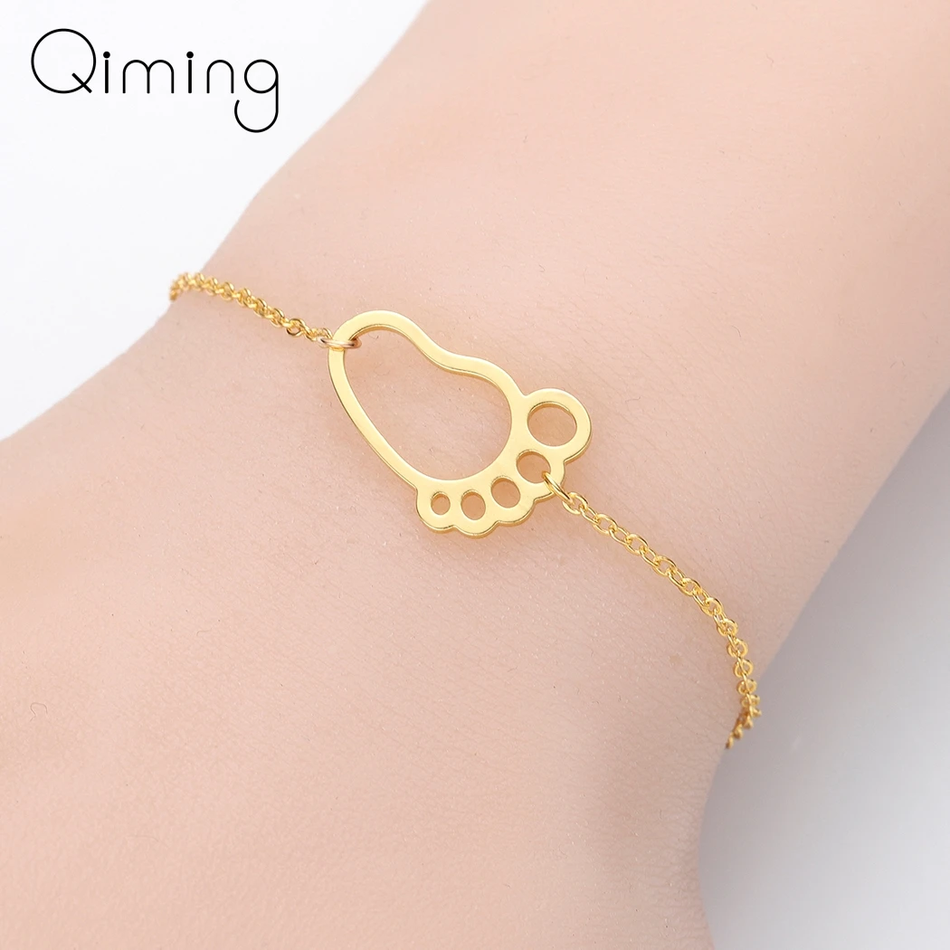 

Lovely Baby Feet Cute Bracelet Mom Dad Baby Kids Gift Simple Chain Charm Bracelets Women Jewelry For Baby