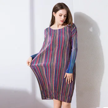 

brand 2019 Spring Long Sleeve Dress New Fashion Women's Pleated Striped Waist Slimming Dress Quality Cocktail Dress