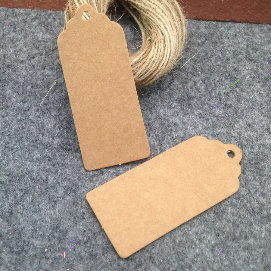 

60x25mm 2015 New Brown Kraft Paper Tags Lace Scallop Head Label Luggage Wedding Note +String DIY Blank price Hang tag Kraft Gift