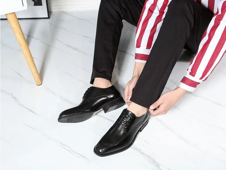 Oxford Preto Brogues Sapatos Vestido De Couro 2019 Casamento Mens Qualidade Homens Alta Para Atacadores Formais 8UFnwxqfE