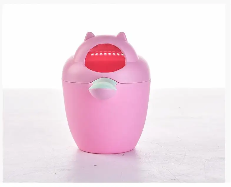 Baby Bathing Cups Kid Shampoo Cup Children Bathing Bailer Baby Shower Spoons Child Washing Hair bath Tool