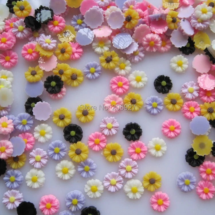 

#40 30pcs Cute Mix Flower Shape Nail Resin Decoration Outlooking