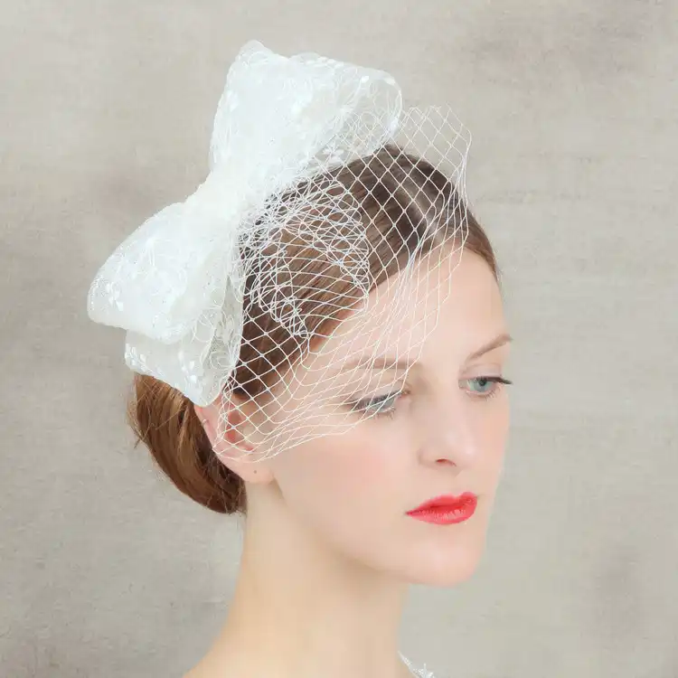 Vintage Ornament Bridal Bow Feather Pearl Veil Hair Pieces Clip