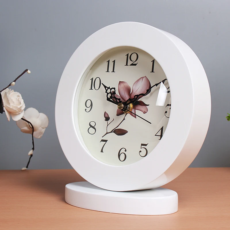 6 Inch White Classic Wooden Silent Table Clock Retro creative Art Desk Clock Home decro