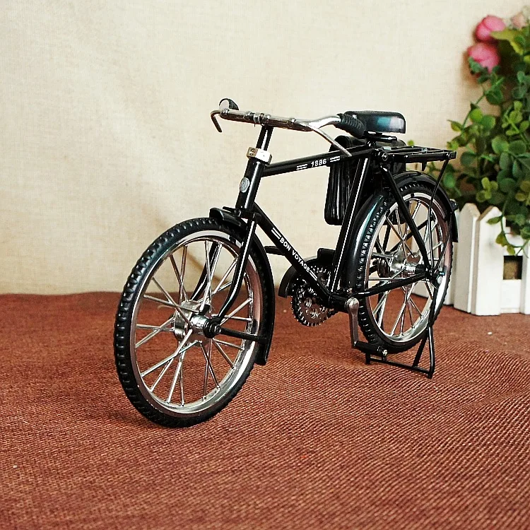 Модная Супер реалистичная старая велосипедная Мужская надувная зажигалка с кожаной сумкой, подарок для рукоделия. Декоративные металлические зажигалки - Цвет: Черный