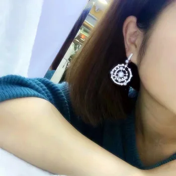 

Qi Xuan_Trendy Jewelry_New Earring Elegant Earring S925 Silver Inlay Zircon Elegant And Irregular Irregular_Factory Direct Sales