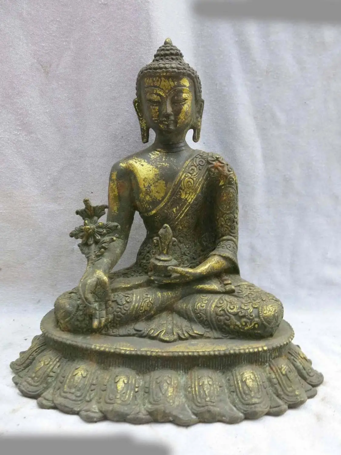 

9" China Tibet bronze gild fine Buddhism lotus Sakyamuni buddha Sculpture Statue