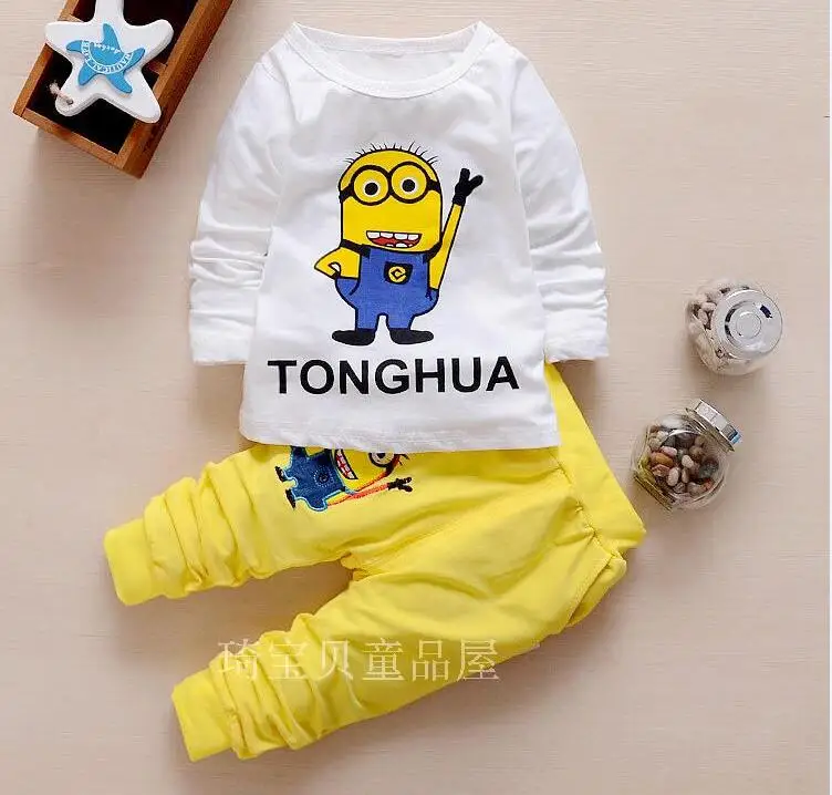 2017 Boys Clothing Set Cotton Minion Clothing Sets Unisex Sport suit 3pcs Coat+T shirt+pants baby boys girls clothes