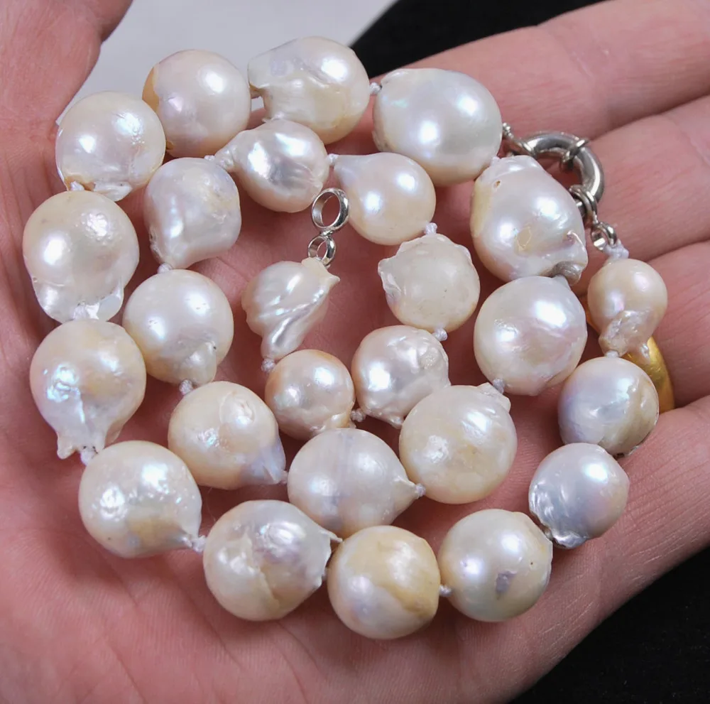 

Free shipping >>>>>11-13mm Real Natural South Baroque White Akoya Pearl Necklace 17