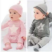 Новинка комплект одежды для малышей хлопковая шапочка футболка со звездой и штаны комплект одежды из трех предметов для мальчиков и девочек 2 цвета-розовый и серый детская одежда
