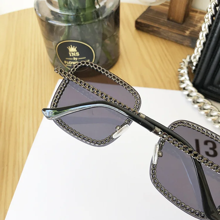 Роскошные квадратные солнцезащитные очки, стразы, украшение для женщин, UV400, Ретро стиль, брендовая цепочка, металлическая оправа, оттенки, летние солнцезащитные очки для женщин