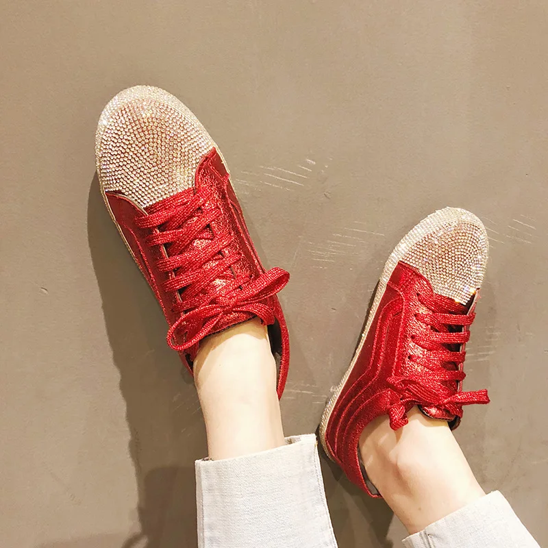 Весенняя Модная брендовая женская обувь; женские кроссовки; стразы; Цвет Серебристый, для девочек; блестящая обувь с перекрестной шнуровкой и кристаллами; Цвет Красный