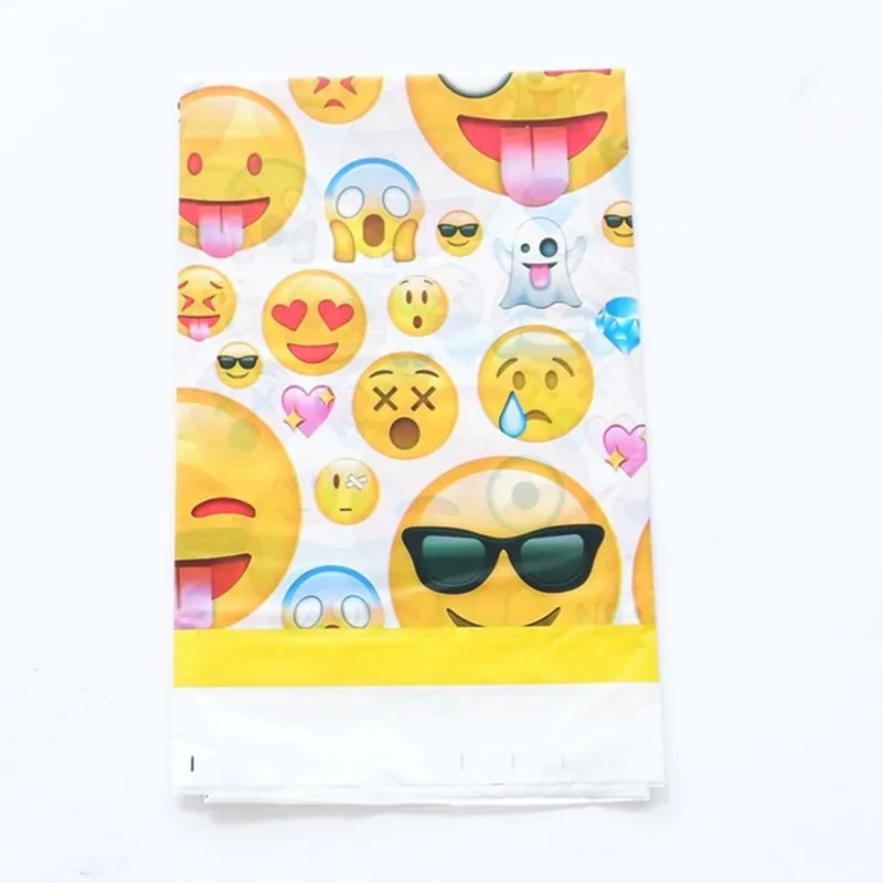 

108*180cm Cartoon Smiling Face Emoji Plastic Table Cloth Cover Party Decoration for Kids Birthday Party Decoration Supplies