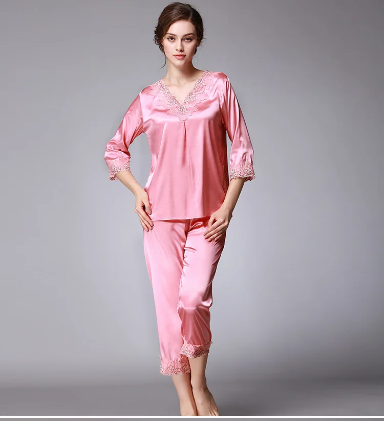 2018 New Elegant luxury Silk Pajamas For Women Solid Embroidery pyjamas